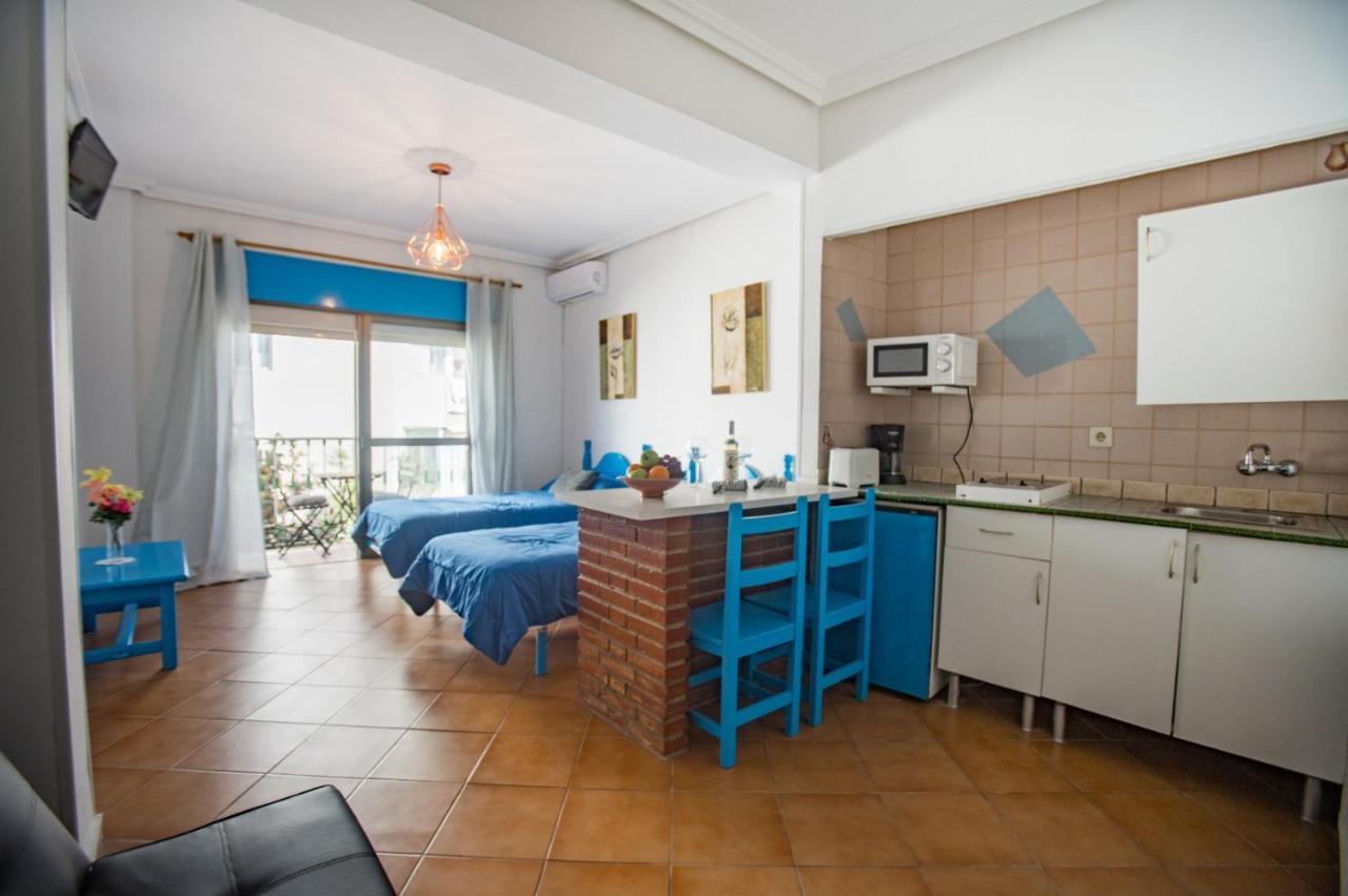 Apartamentos Carihuela Торремолинос Экстерьер фото