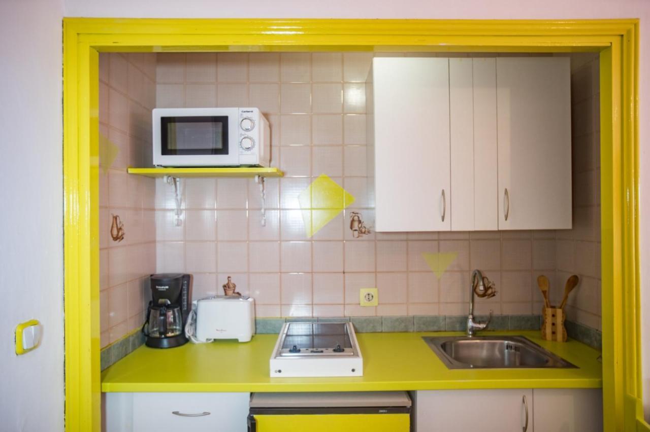 Apartamentos Carihuela Торремолинос Экстерьер фото